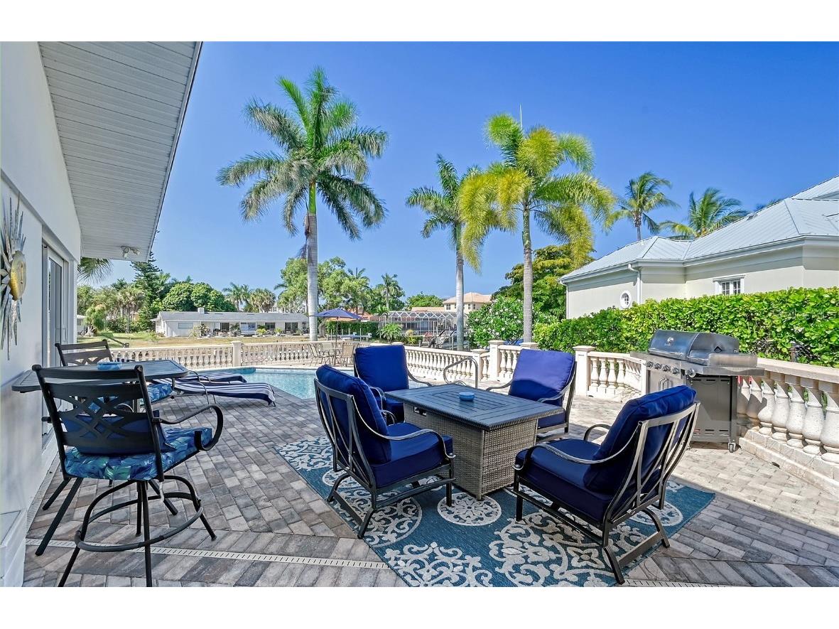 7516 Cove Terrace Sarasota FL 34231 A4520603 image48