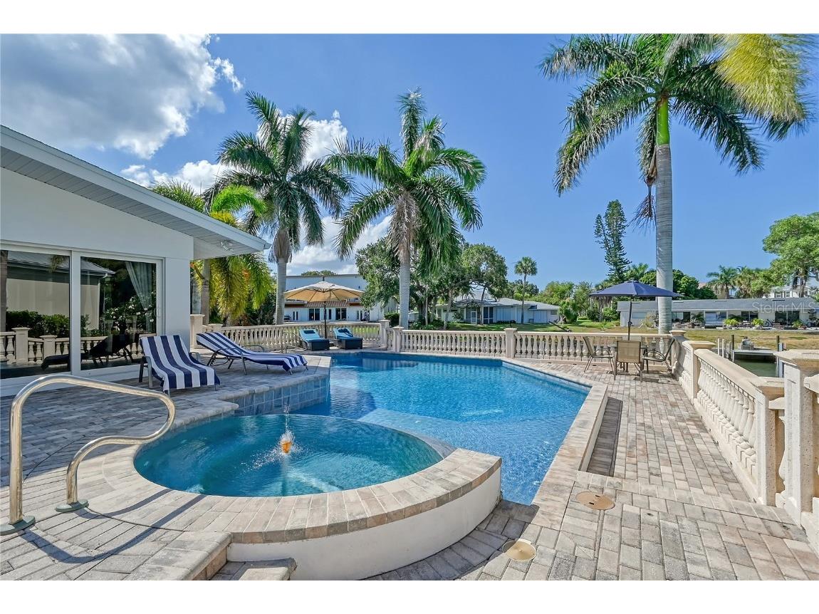 7516 Cove Terrace Sarasota FL 34231 A4520603 image52