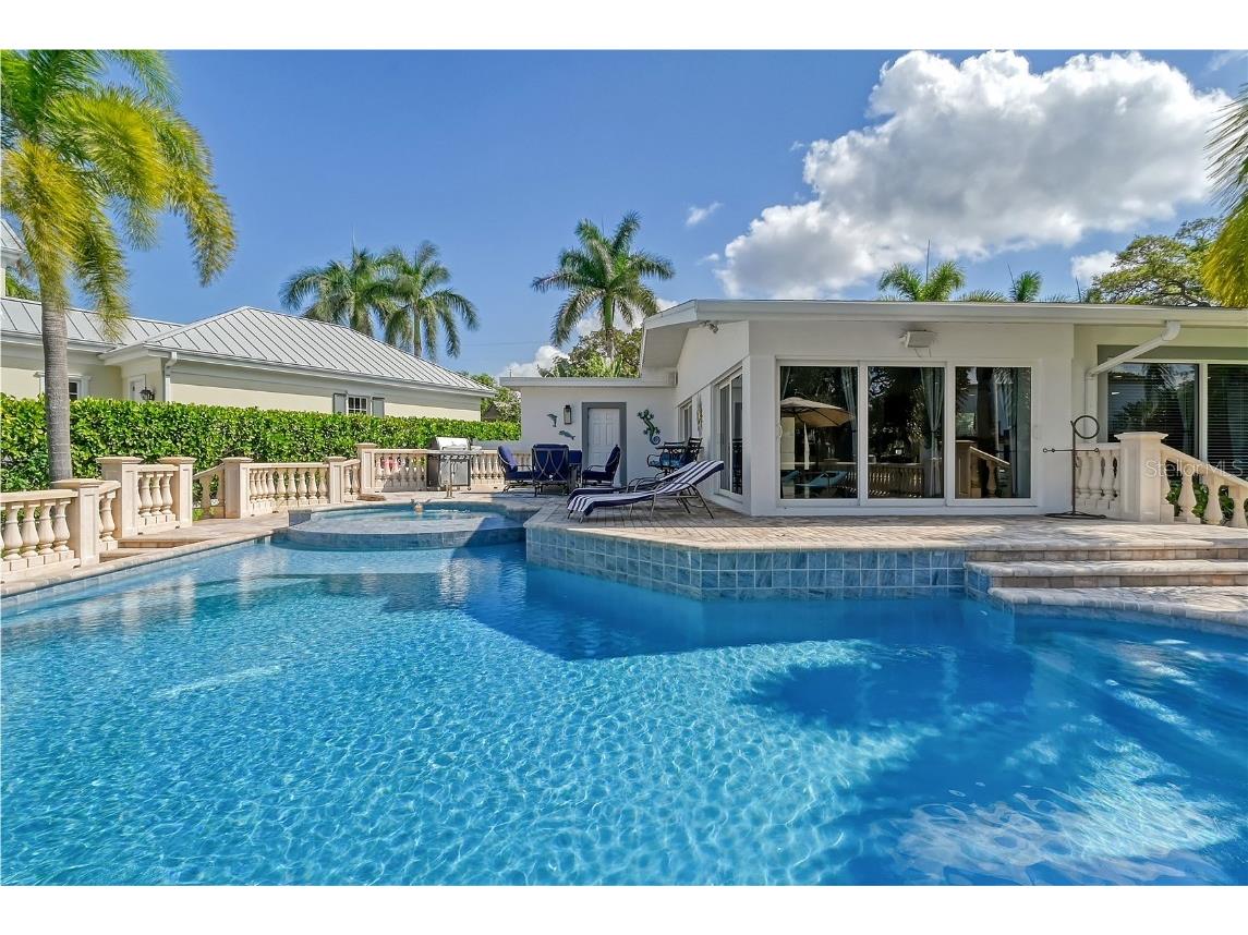 7516 Cove Terrace Sarasota FL 34231 A4520603 image56