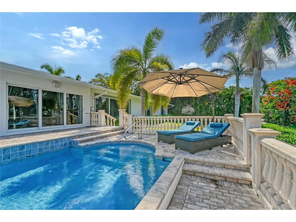 7516 Cove Terrace Sarasota FL 34231 A4520603 image58