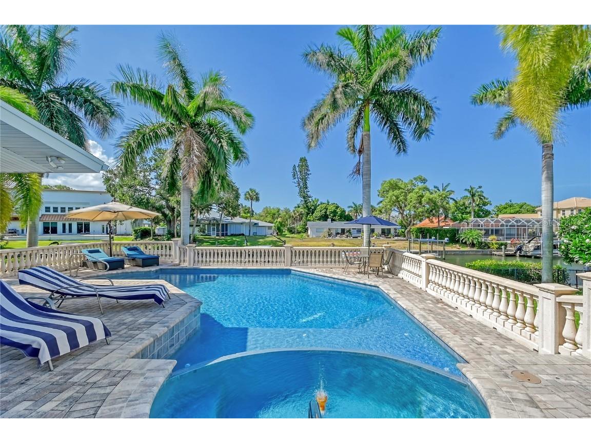 7516 Cove Terrace Sarasota FL 34231 A4520603 image59