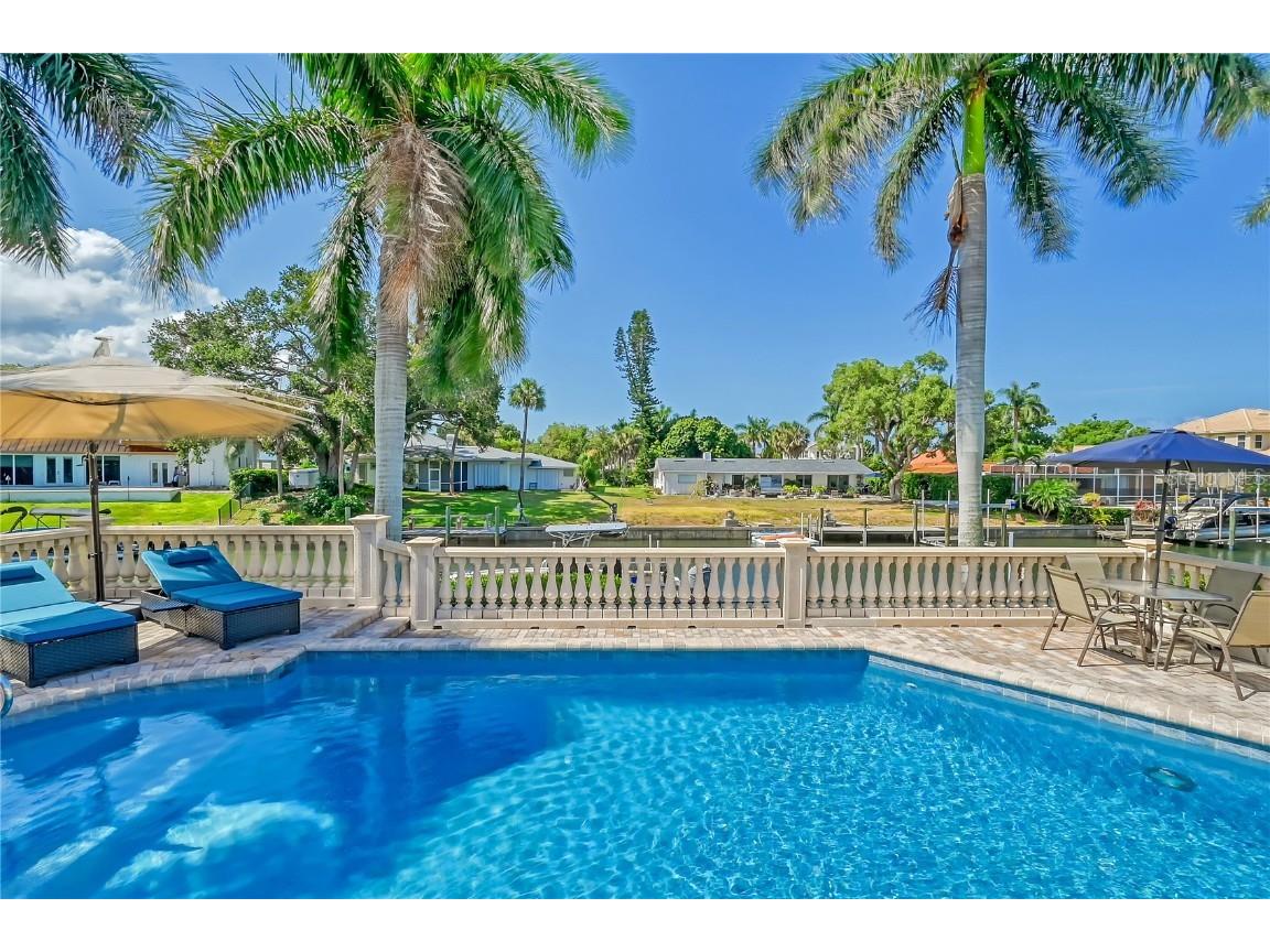 7516 Cove Terrace Sarasota FL 34231 A4520603 image62