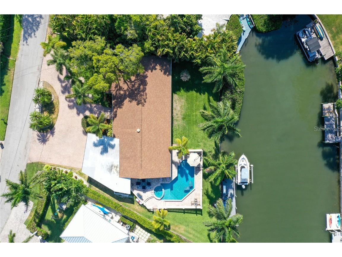 7516 Cove Terrace Sarasota FL 34231 A4520603 image71