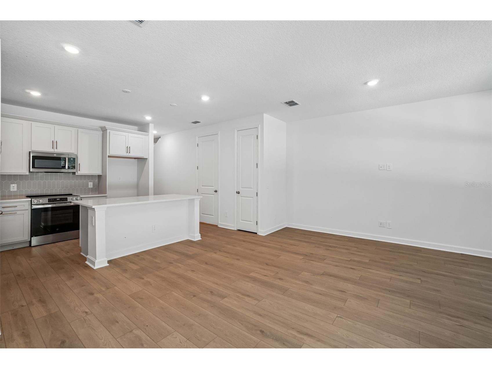 7516 Deer Valley Circle Tampa FL 33635 TB8510160 image12