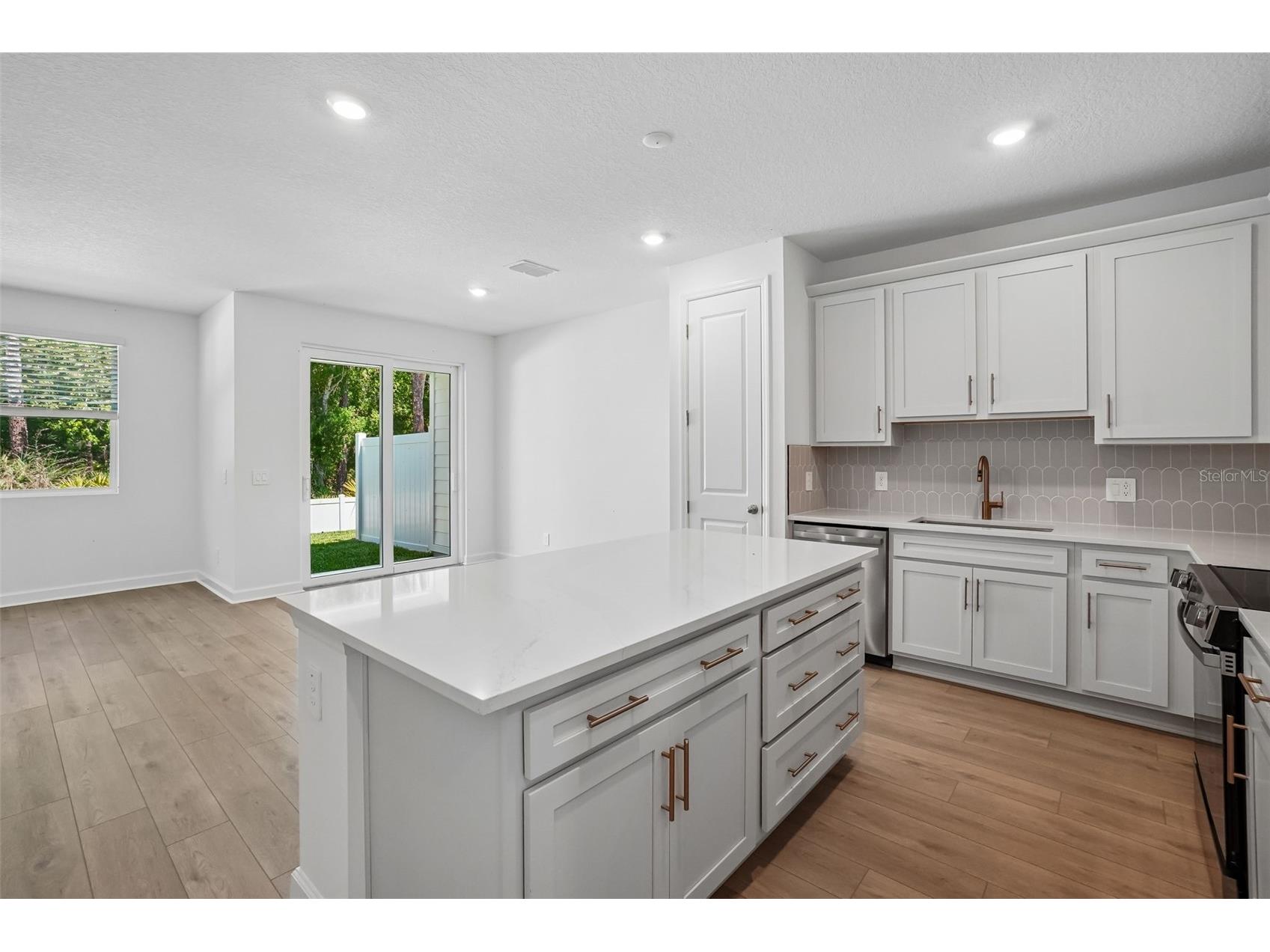 7516 Deer Valley Circle Tampa FL 33635 TB8510160 image6