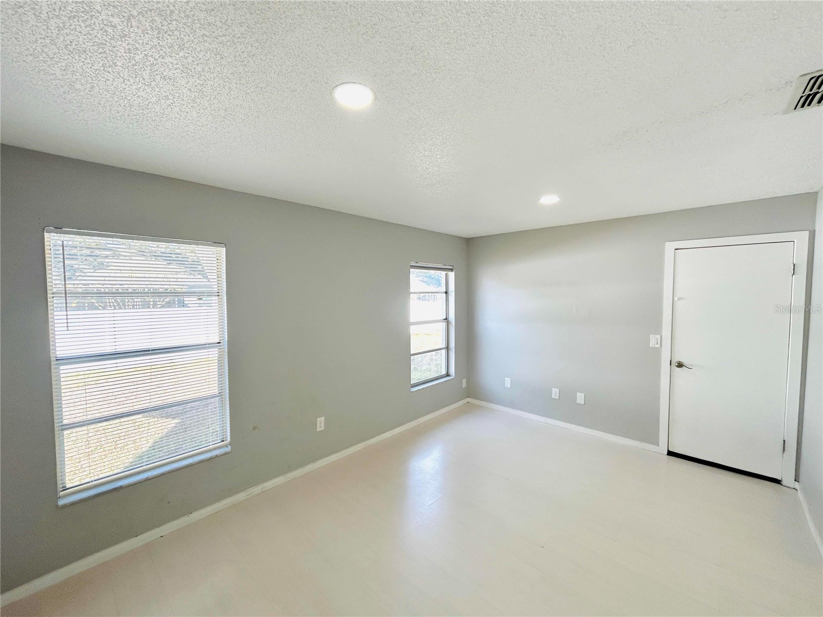 7516 S Sanibel Circle Temple Terrace FL 33637 TB8470558 image29