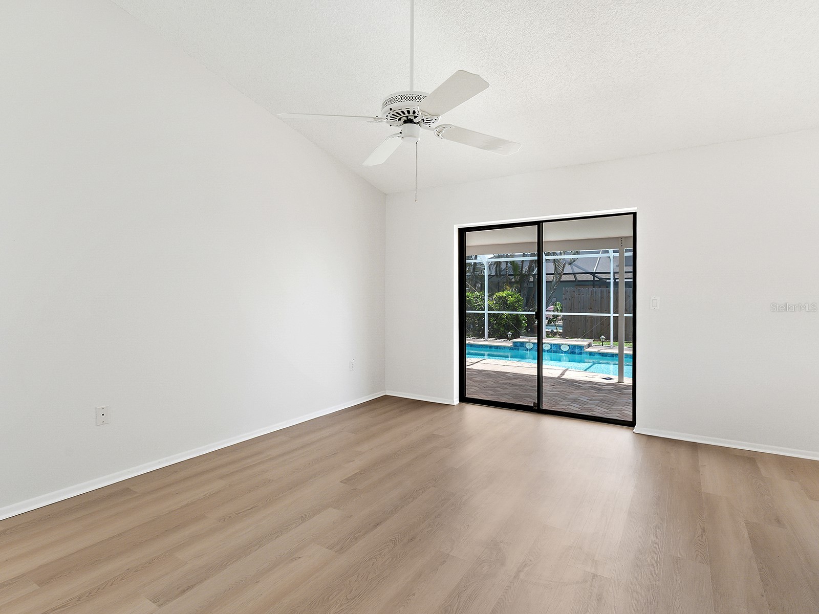7517 38th Street Circle E Sarasota FL 34243 N6144631 image19