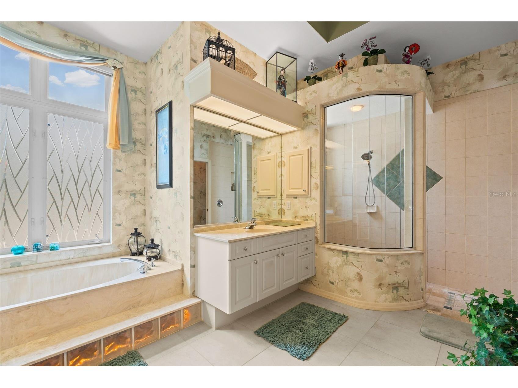 7517 Coventry Court Lakewood Ranch FL 34202 A4686255 image17