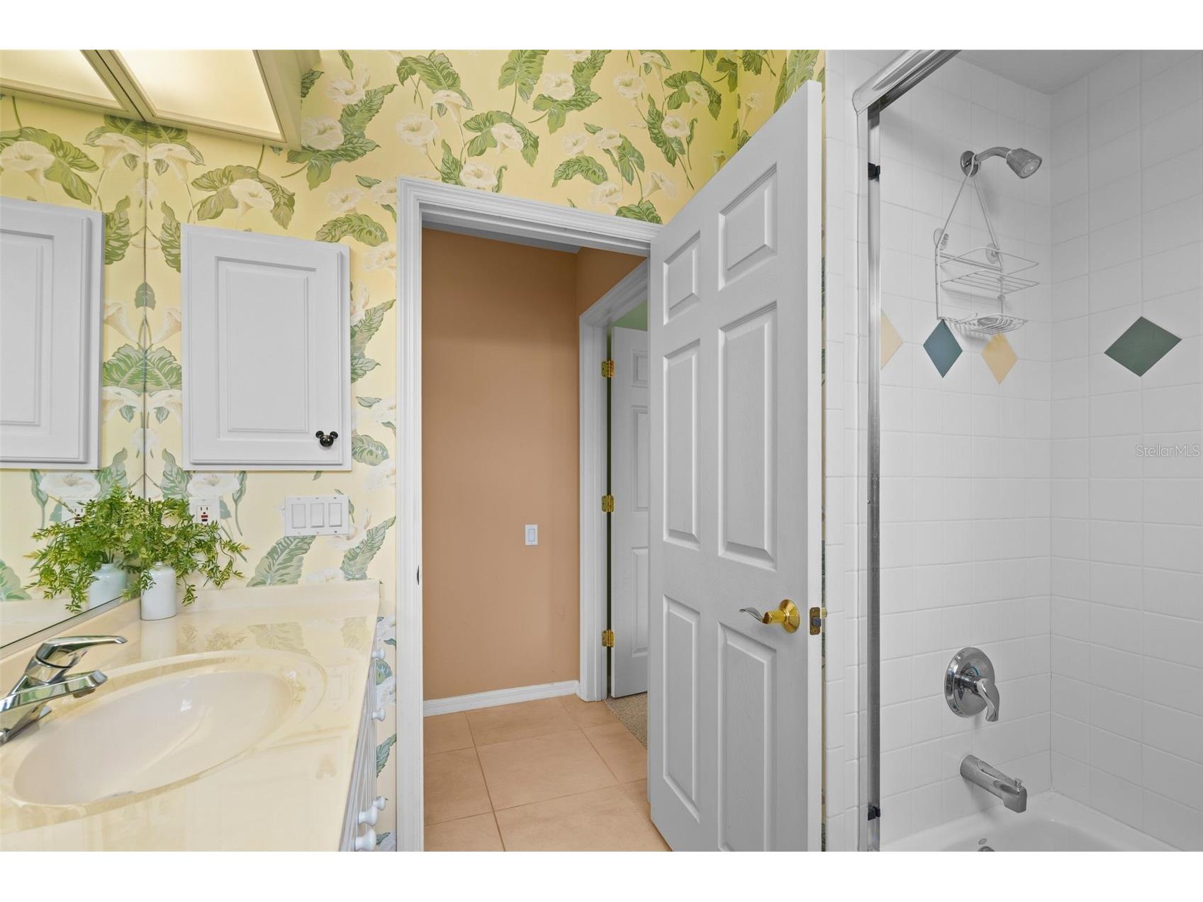 7517 Coventry Court Lakewood Ranch FL 34202 A4686255 image36