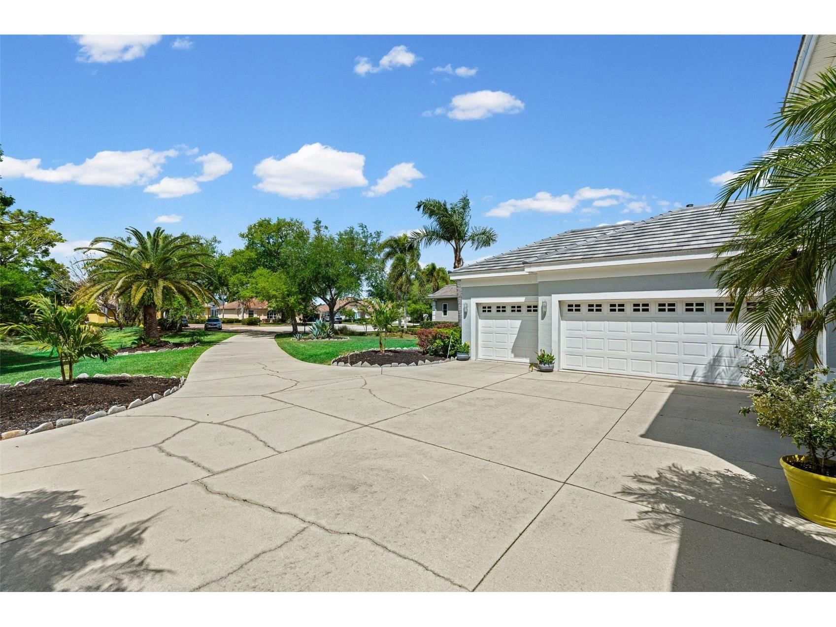 7517 Coventry Court Lakewood Ranch FL 34202 A4686255 image5
