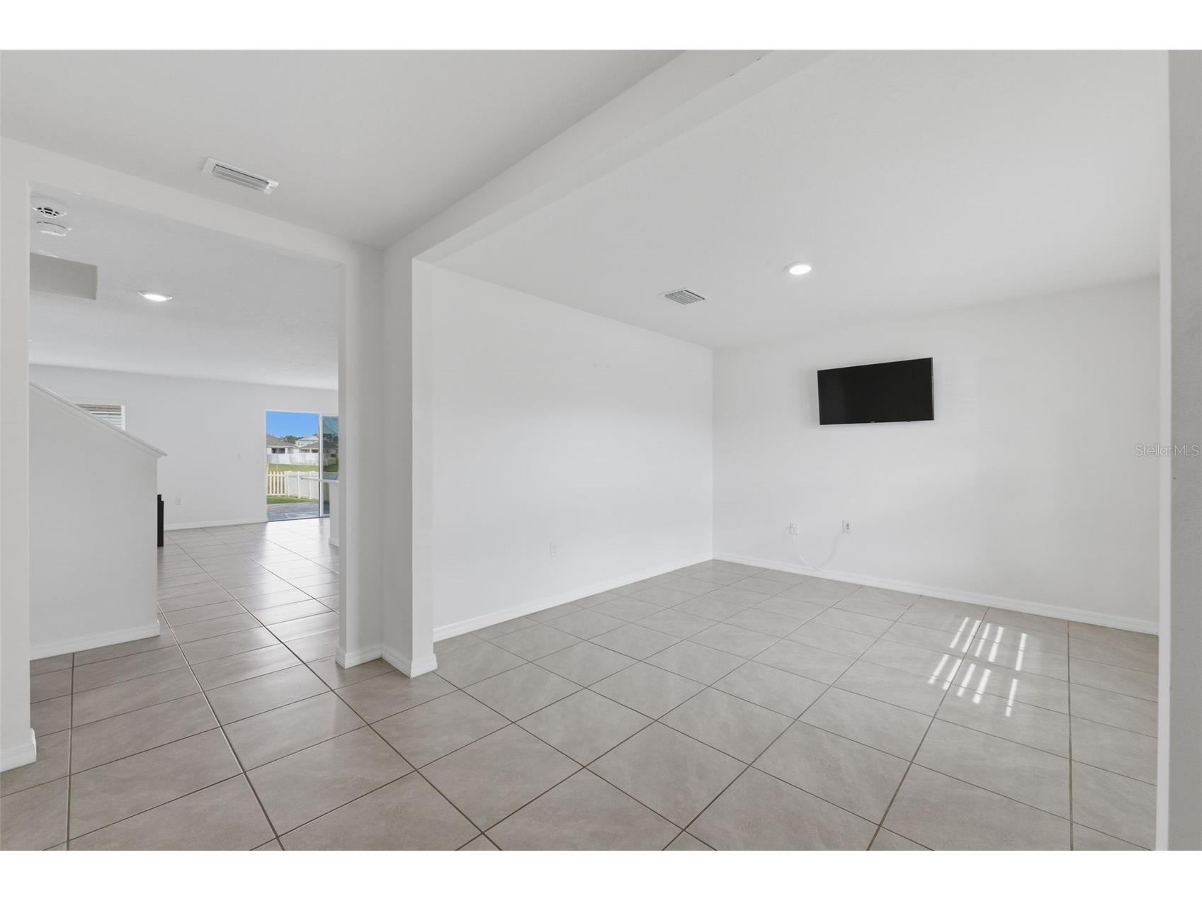 7517 Gardner Street Brooksville FL 34613 W7883987 image7