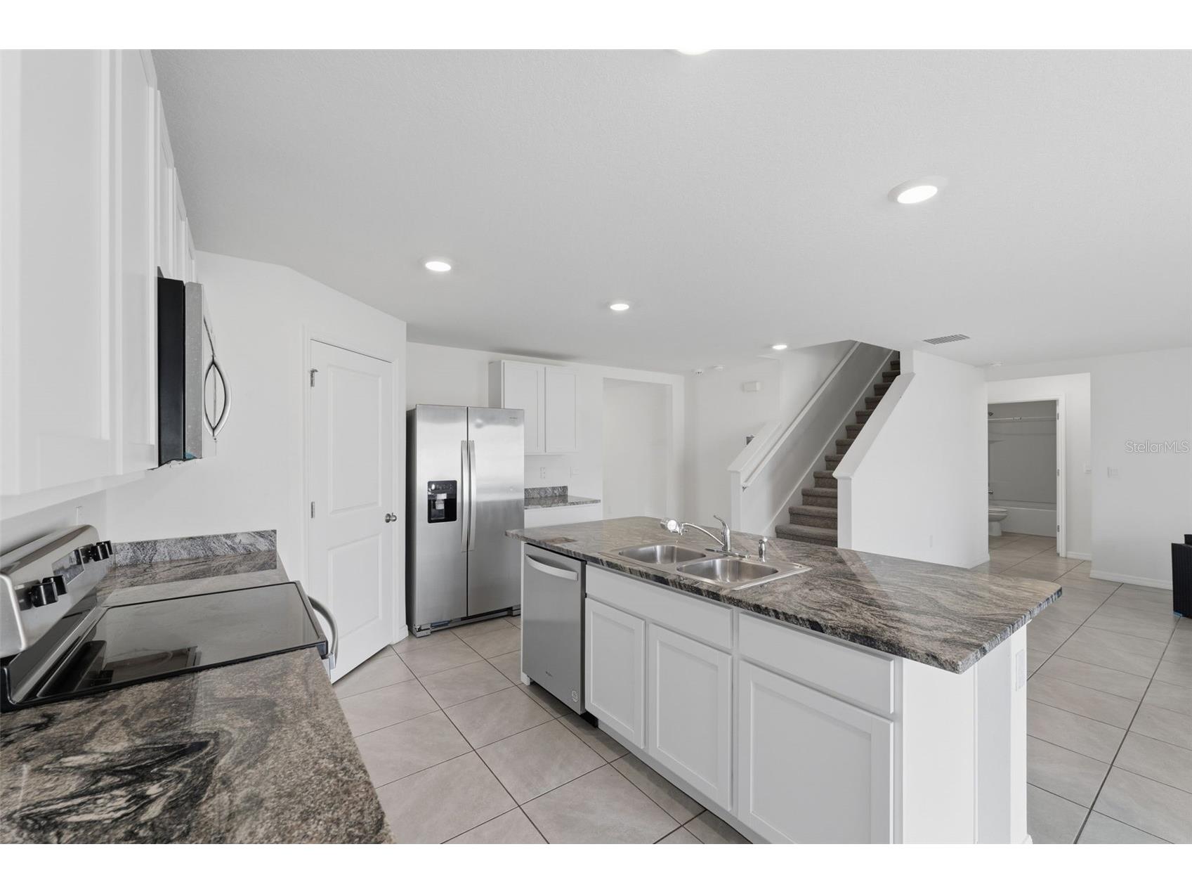 7517 Gardner Street Brooksville FL 34613 W7883987 image9