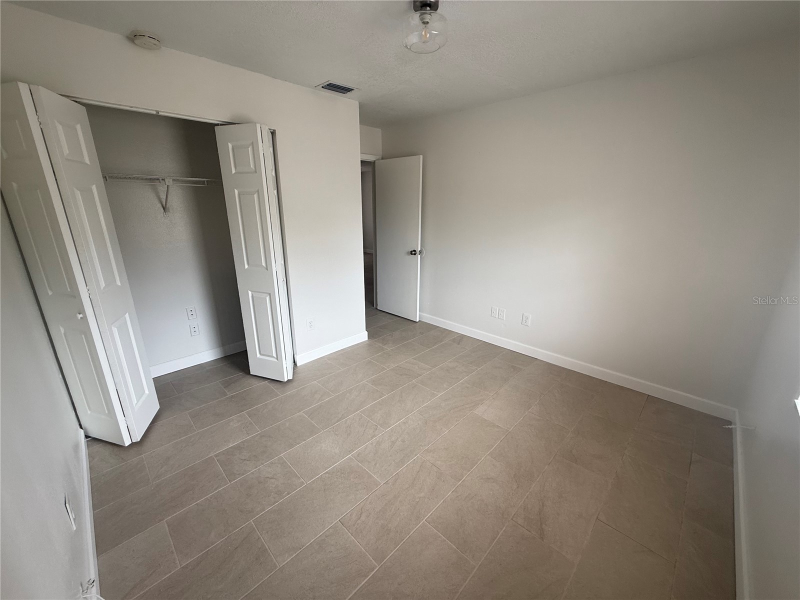 7517 Lakeshore Drive #A Tampa FL 33604 TB8496630 image5