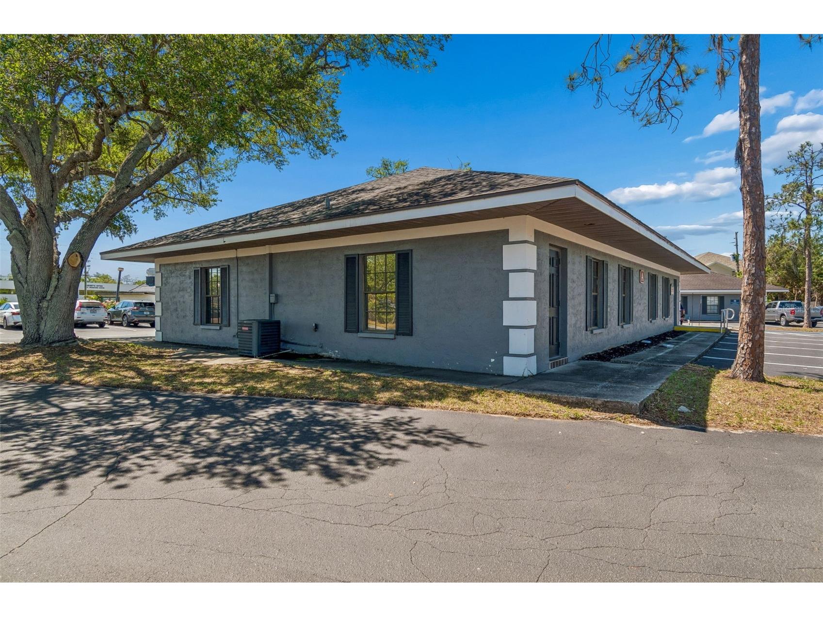 7517 Little Road New Port Richey FL 34654 W7881563 image9