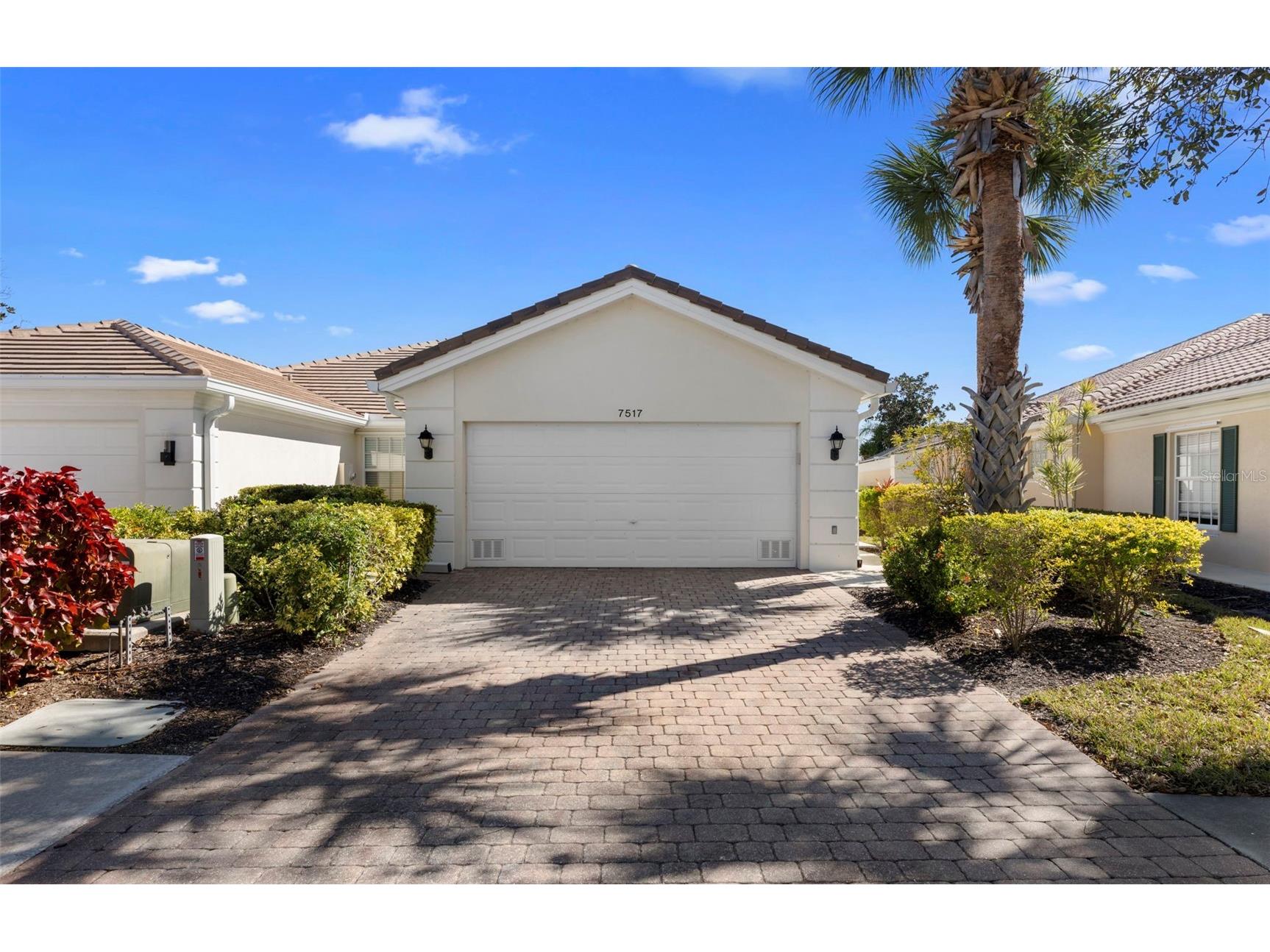 7517 Renato Court Sarasota FL 34238 A4680381 image2