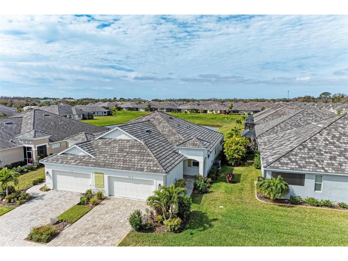 7518 Campus Cove Sarasota FL 34243 A4599074 image1