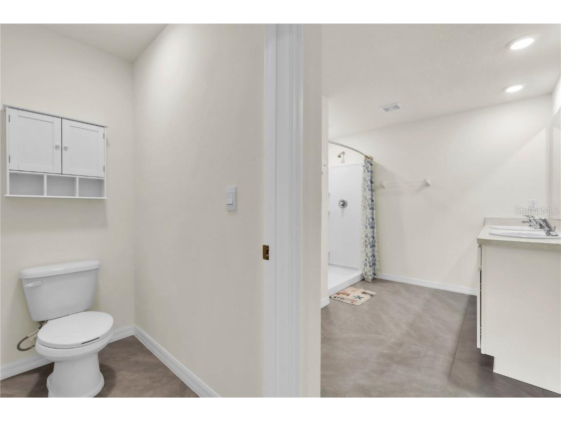 7518 Rosewood Garden Loop Tampa FL 33637 A4667715 image14