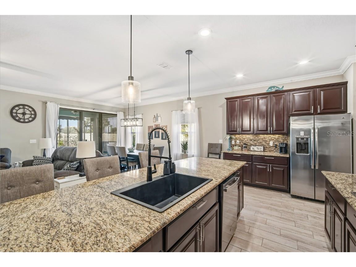 7519 37th Avenue E Palmetto FL 34221 TB8457273 image14