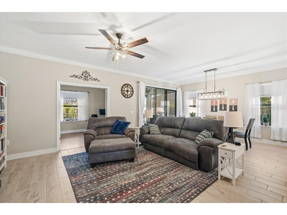 7519 37th Avenue E Palmetto FL 34221 TB8457273 image9