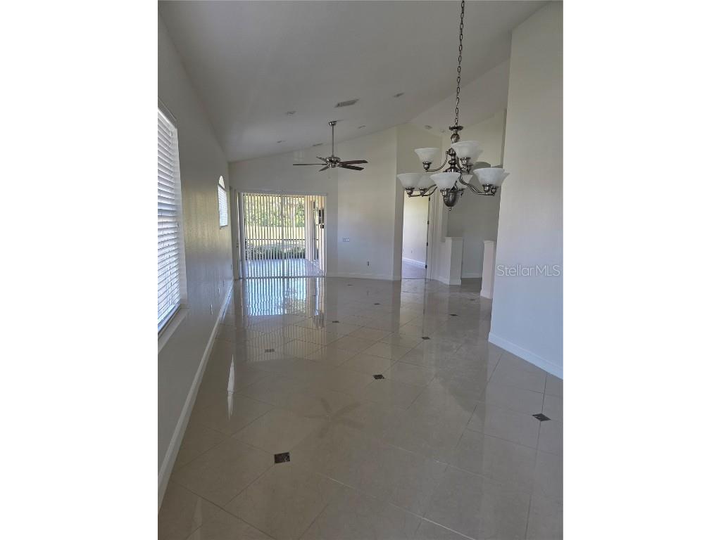 7519 Birds Eye Terrace Bradenton FL 34203 A4669632 image4