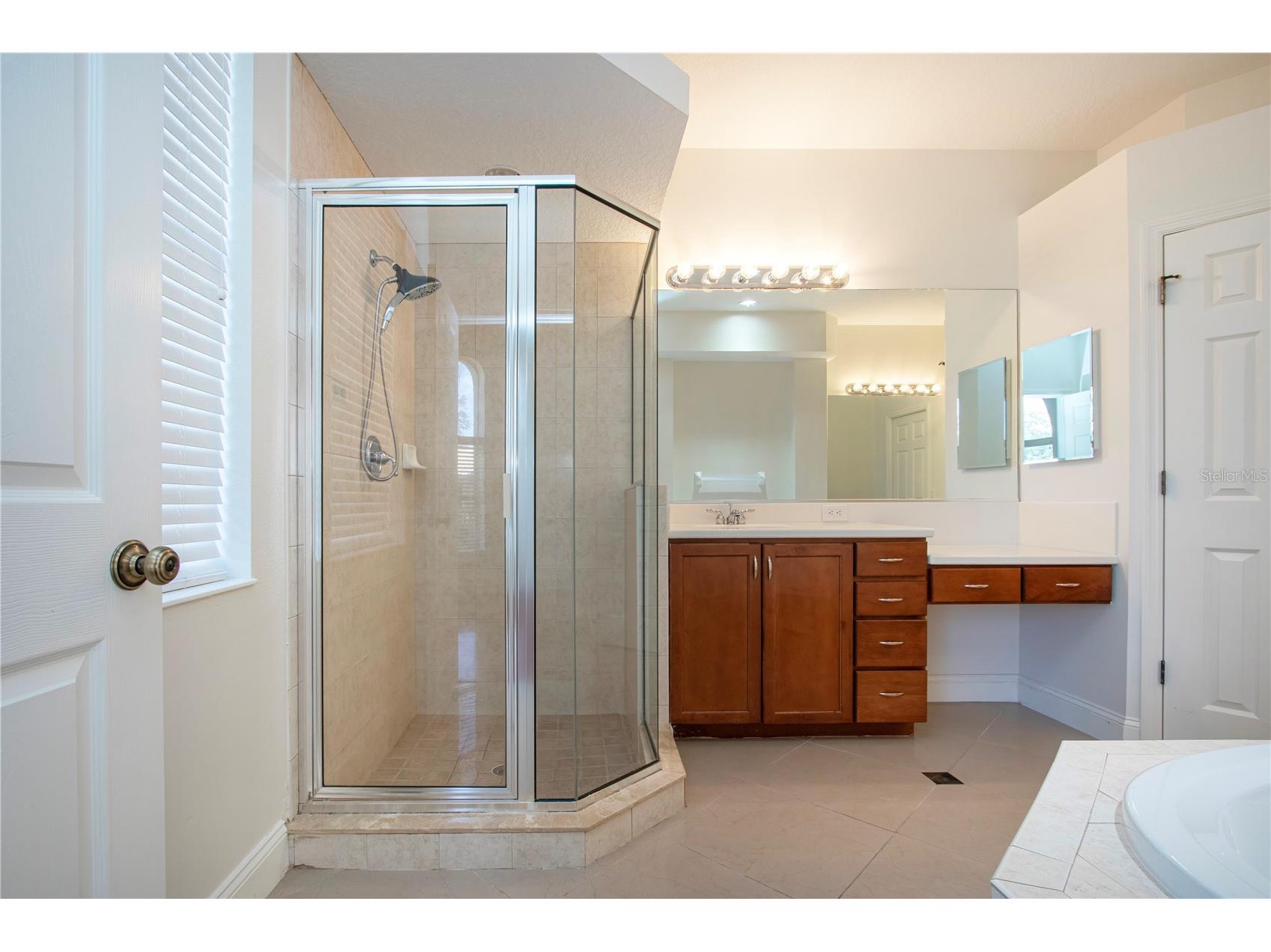 7519 Birds Eye Terrace Bradenton FL 34203 A4669632 image41