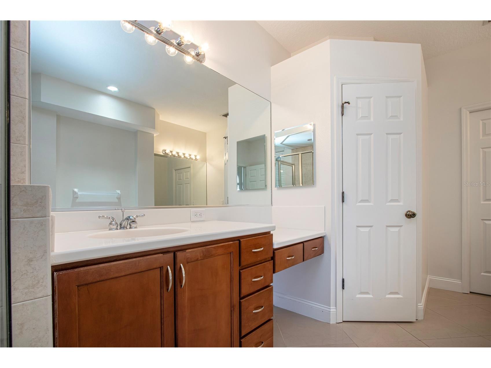 7519 Birds Eye Terrace Bradenton FL 34203 A4669632 image46