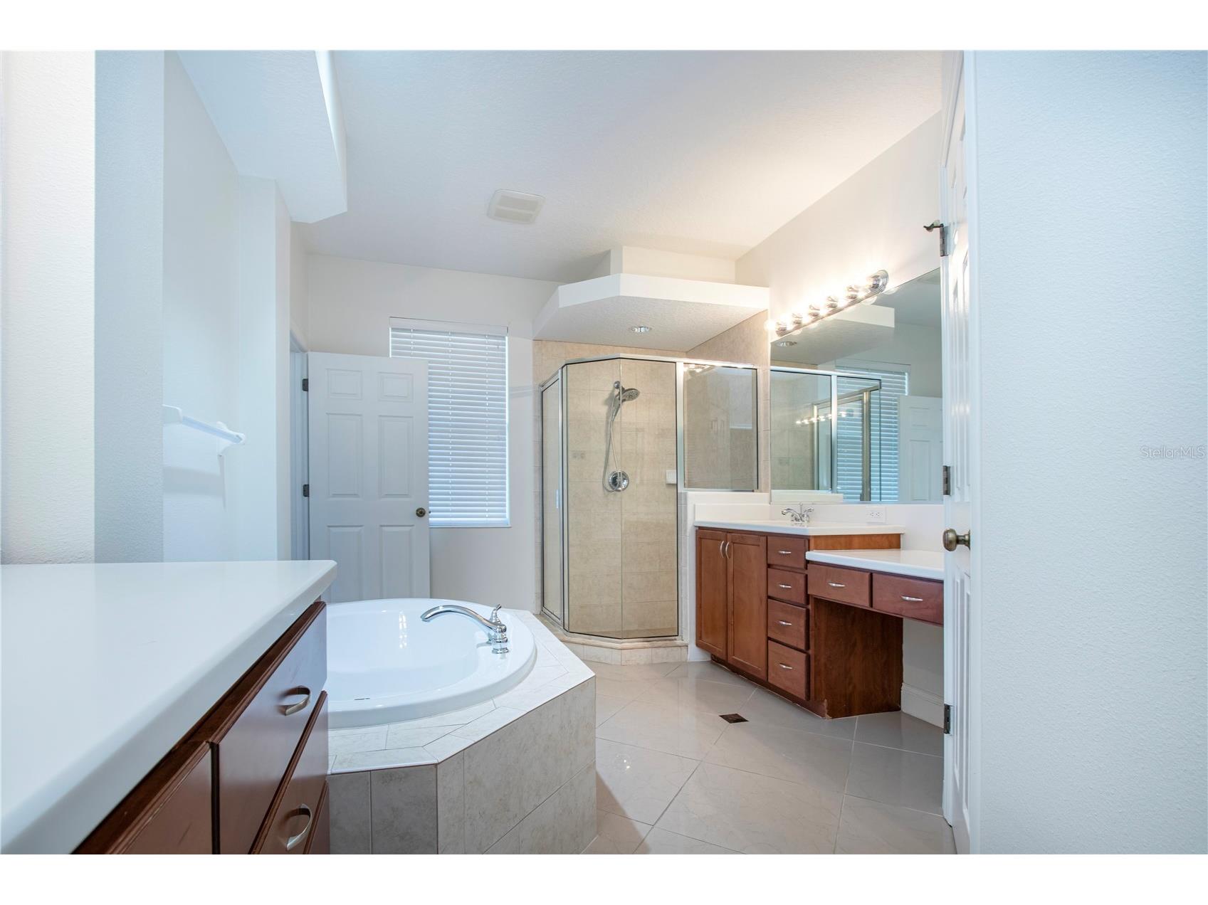 7519 Birds Eye Terrace Bradenton FL 34203 A4669632 image49