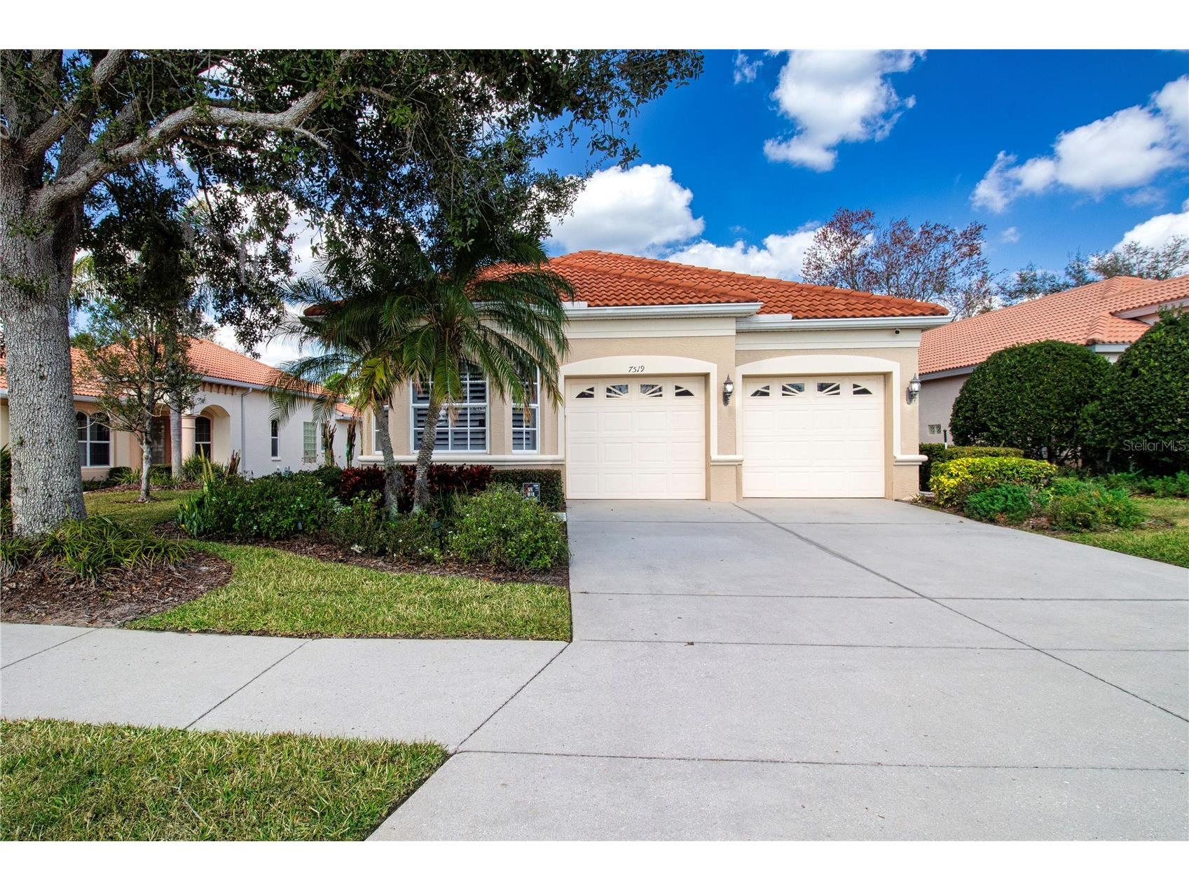 7519 Birds Eye Terrace Bradenton FL 34203 A4683249 image1