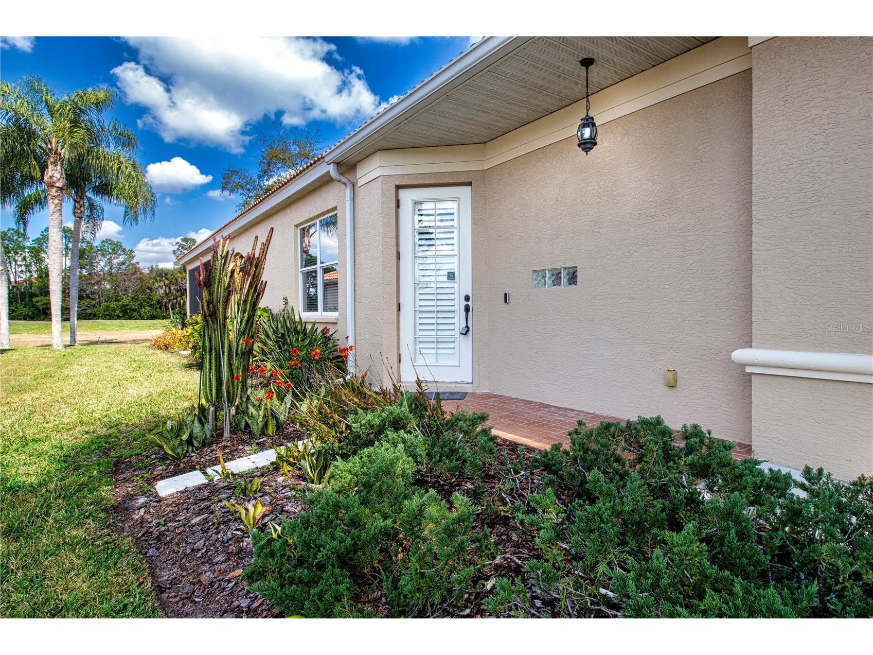 7519 Birds Eye Terrace Bradenton FL 34203 A4683249 image10