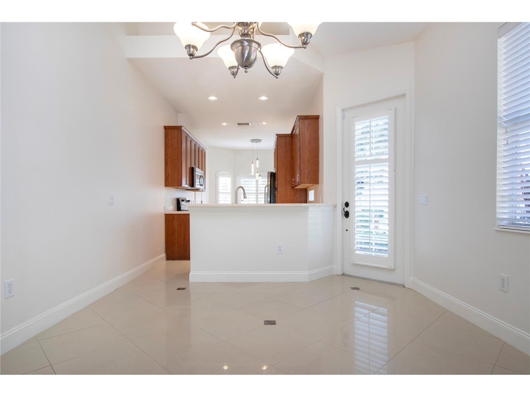 7519 Birds Eye Terrace Bradenton FL 34203 A4683249 image11