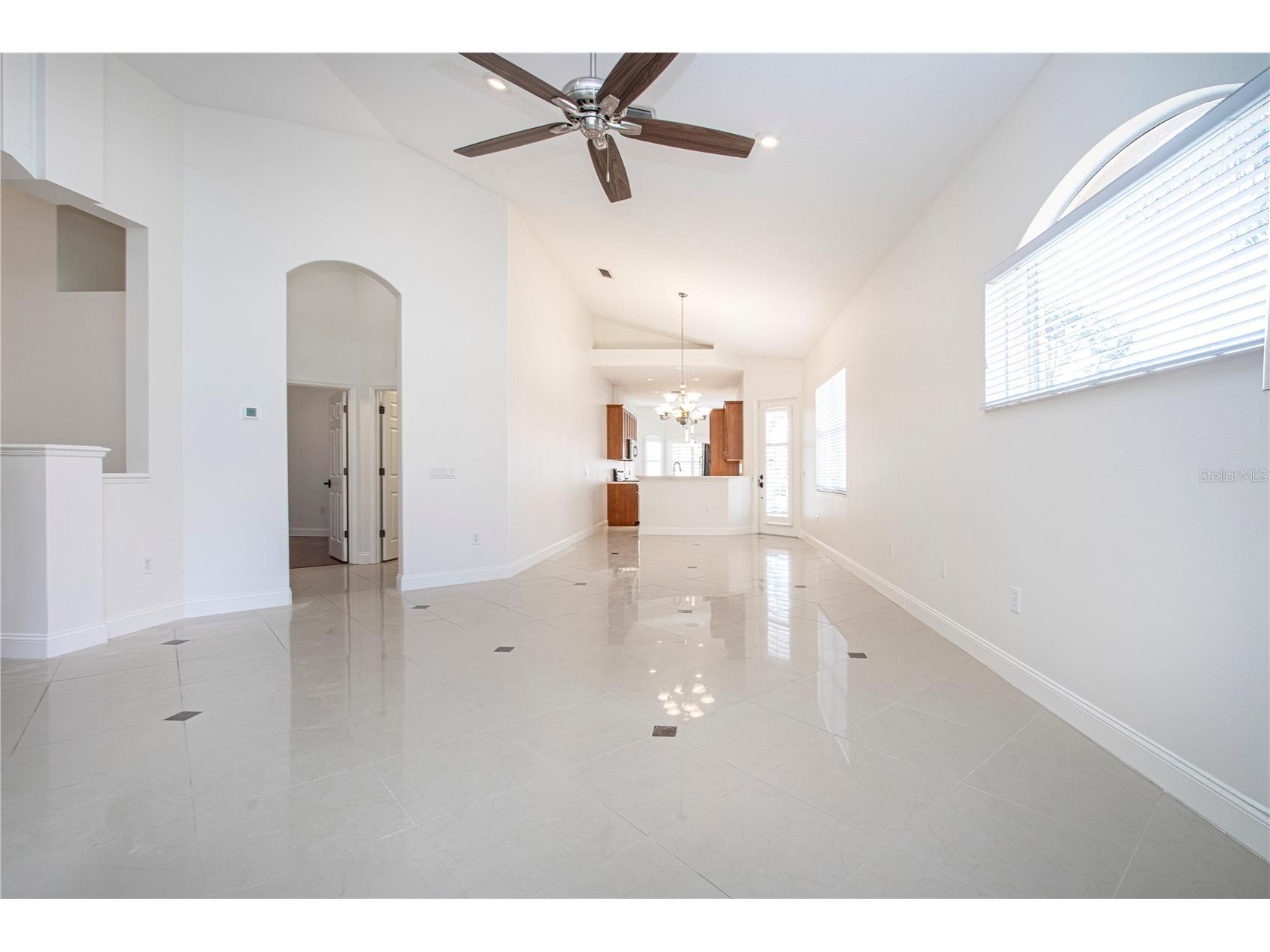 7519 Birds Eye Terrace Bradenton FL 34203 A4683249 image18