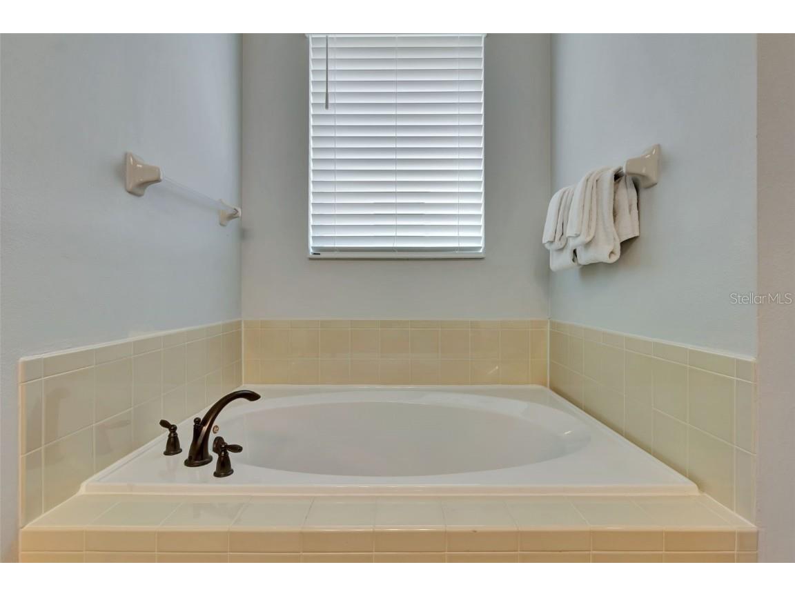 7519 Marker Avenue Kissimmee FL 34747 O6305159 image32