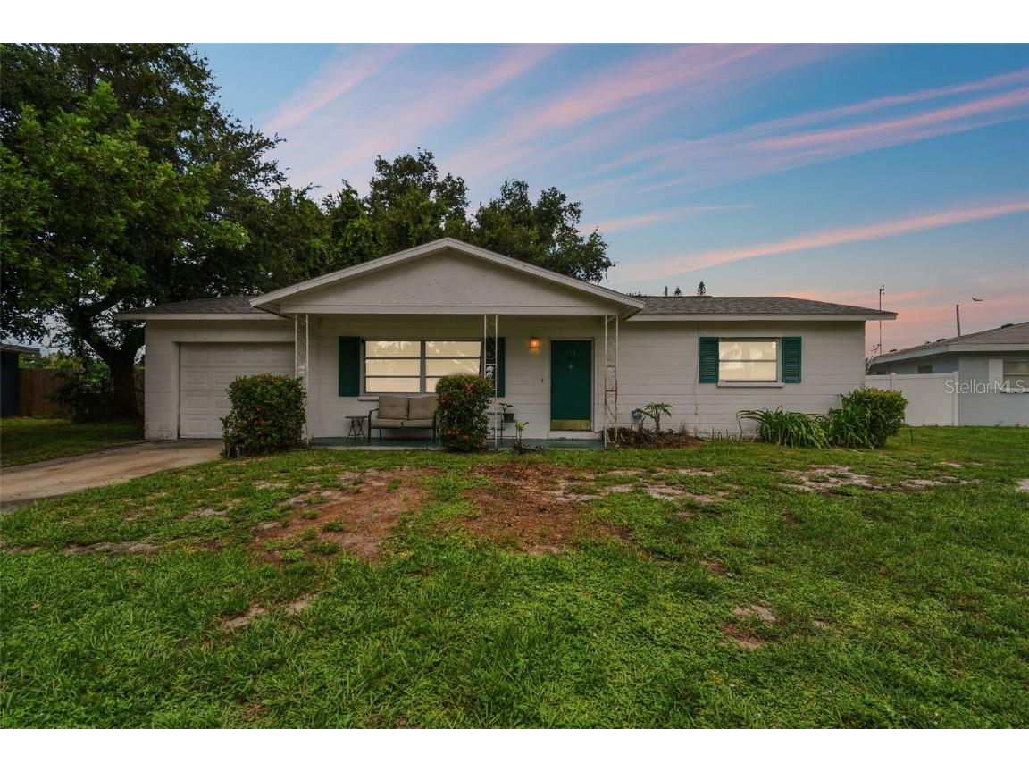 752 Melody Lane Bradenton FL 34207 A4618430 image1