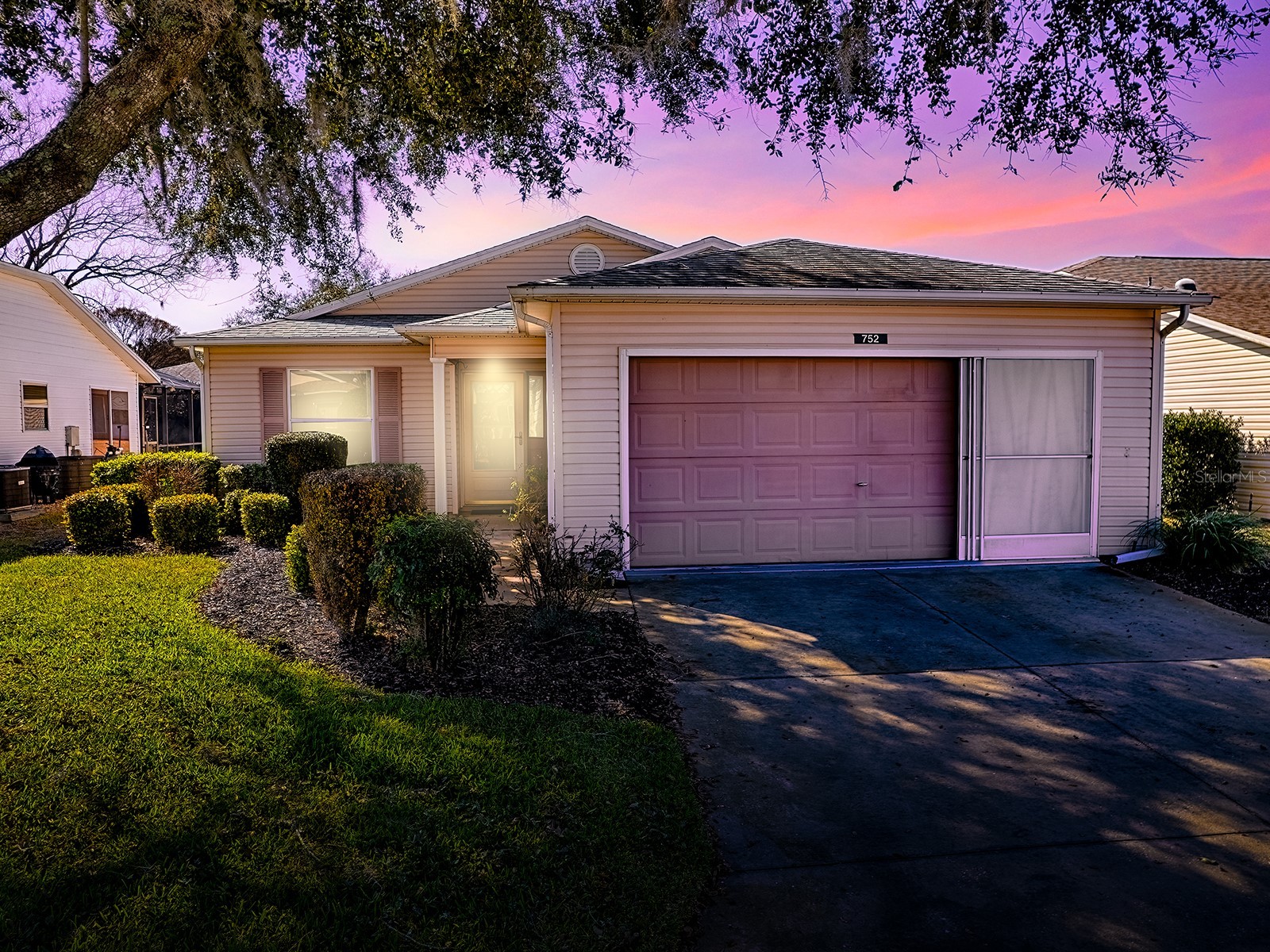 752 Old Oaks Lane Leesburg FL 34748 G5108177 image31