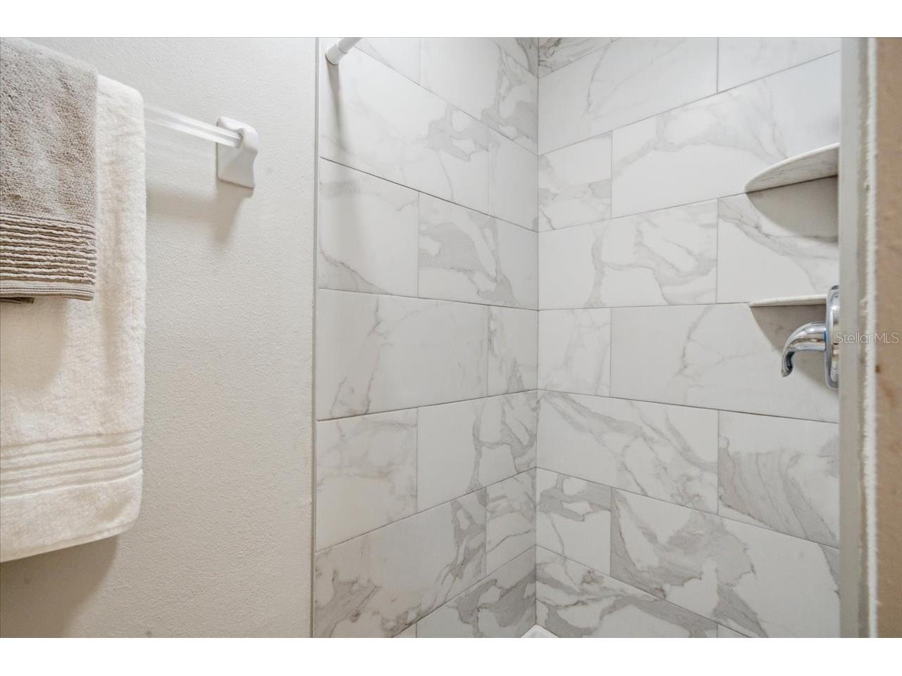 752 Vallance Way NE Saint Petersburg FL 33716 TB8492924 image32