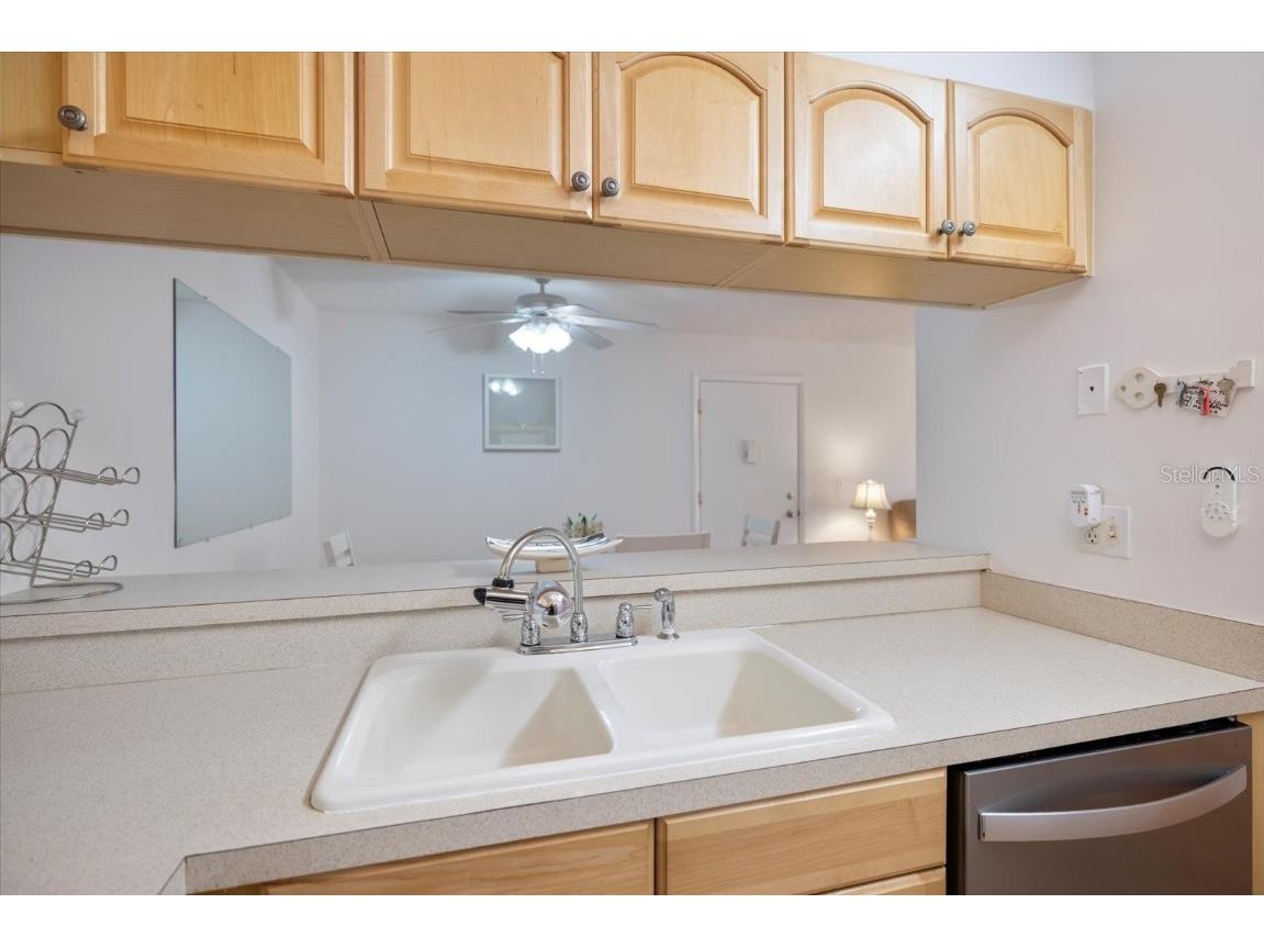 752 White Pine Tree Road #108 Venice FL 34285 N6139591 image6