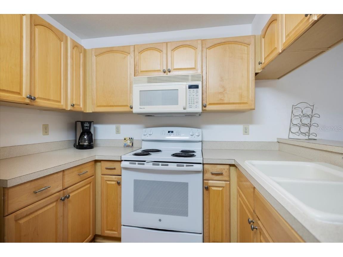 752 White Pine Tree Road #108 Venice FL 34285 N6139591 image7