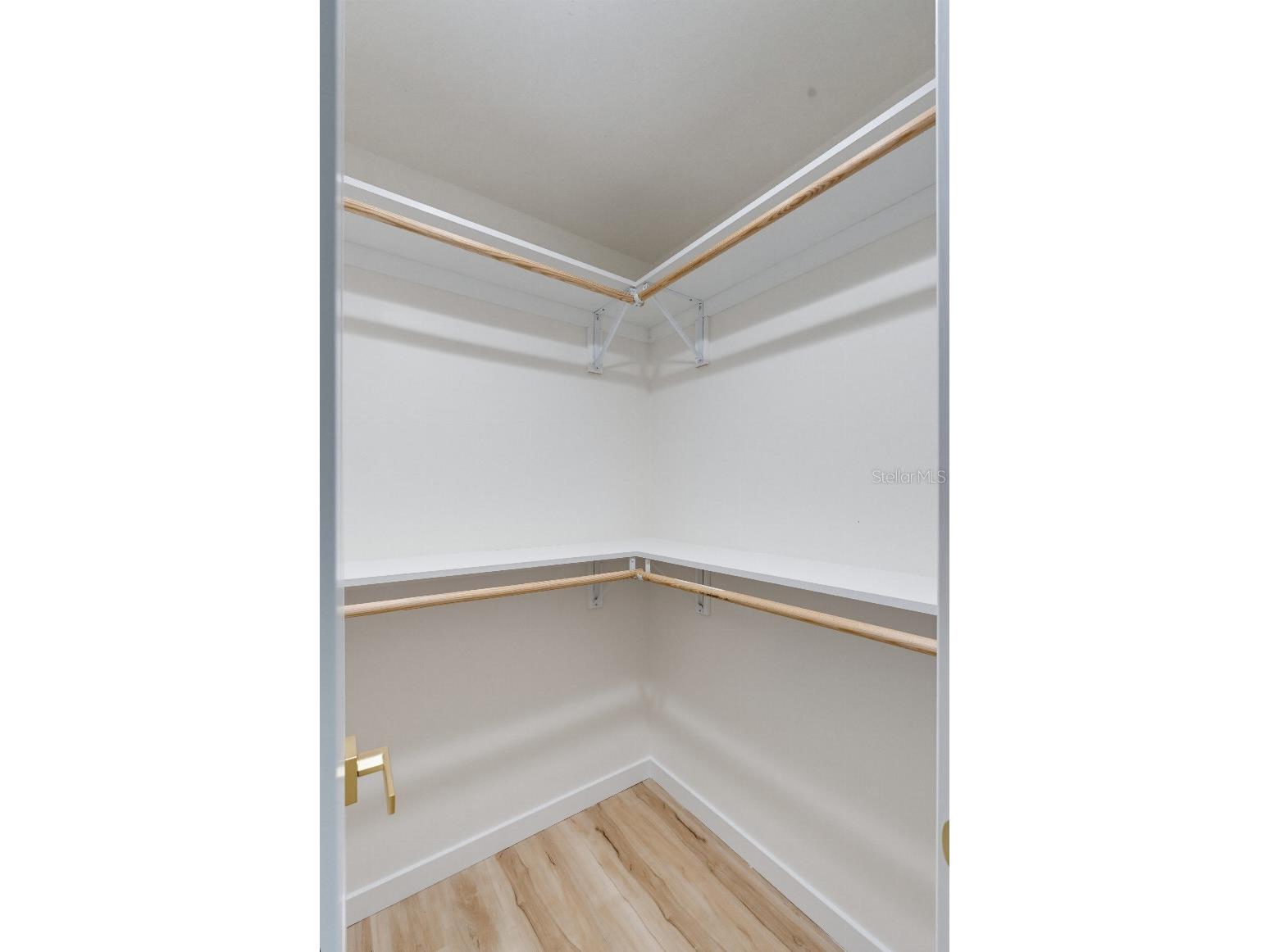 7520 20th Street N Saint Petersburg FL 33702 TB8524421 image31