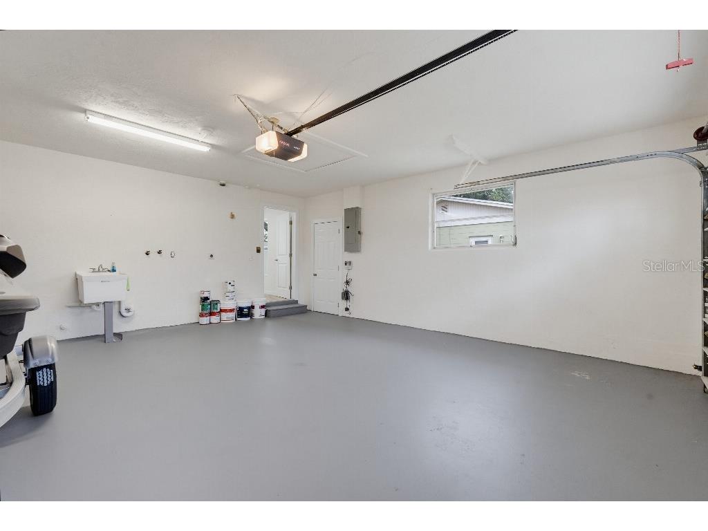 7520 20th Street N Saint Petersburg FL 33702 TB8524421 image43