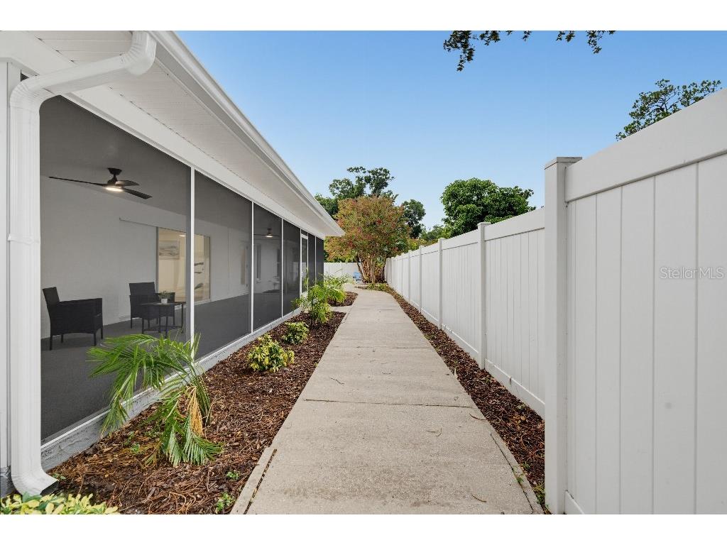 7520 20th Street N Saint Petersburg FL 33702 TB8524421 image46