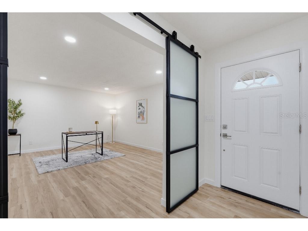 7520 20th Street N Saint Petersburg FL 33702 TB8524421 image8