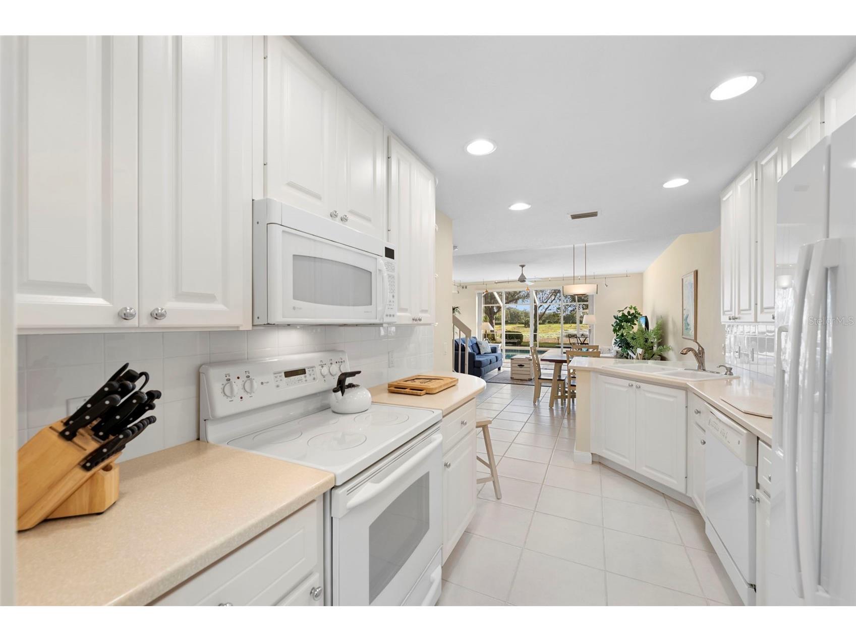 7520 Andora Drive Sarasota FL 34238 A4692266 image8