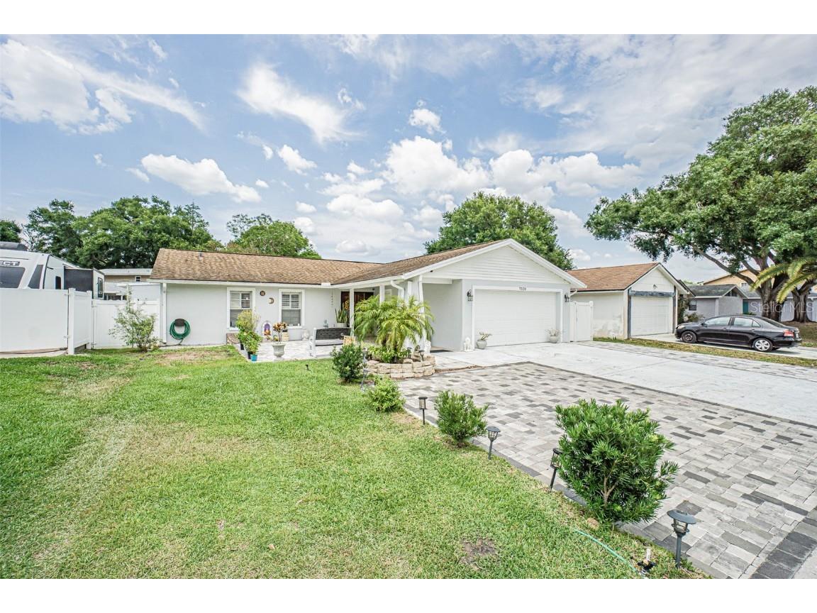 7520 Clearview Drive Tampa FL 33634 T3446184 image1