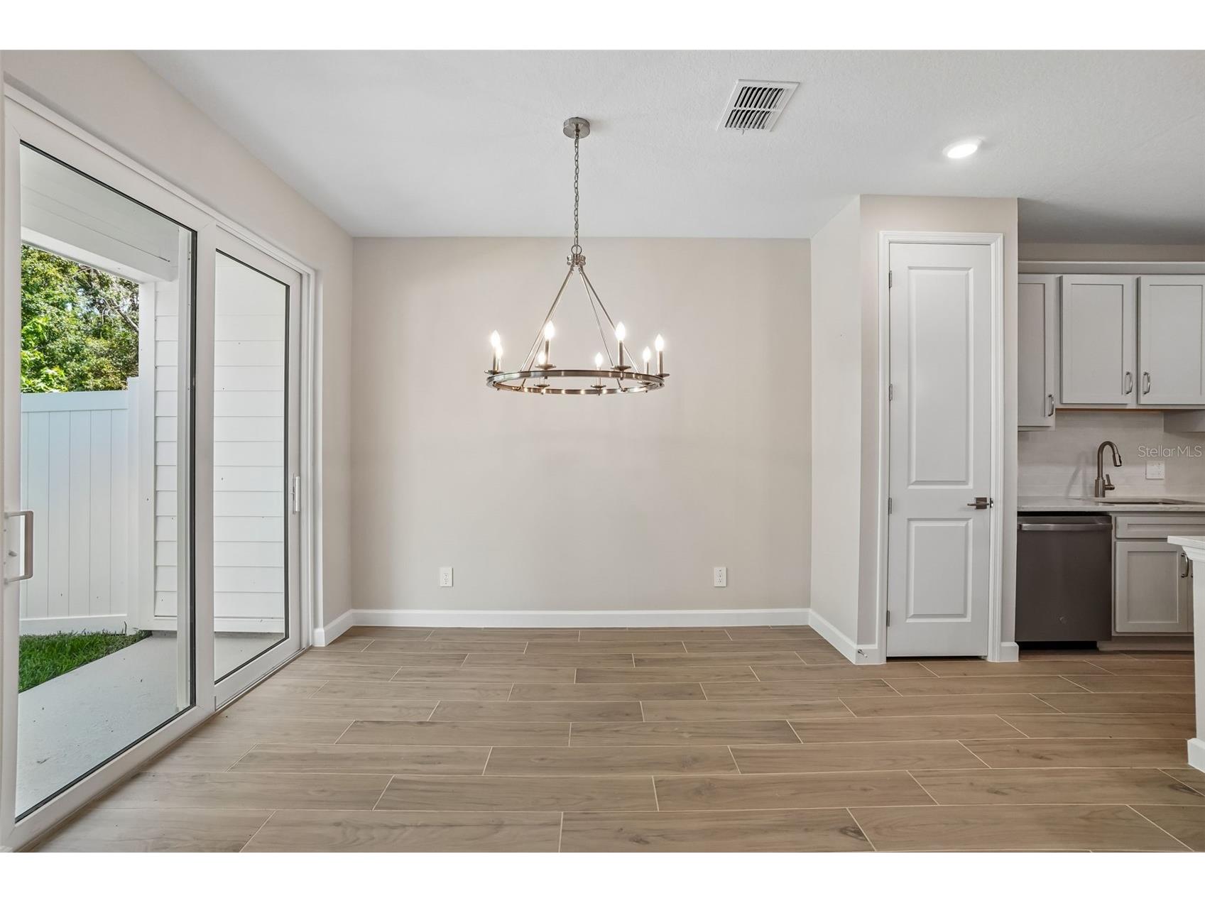 7520 Deer Valley Circle Tampa FL 33635 TB8510176 image9