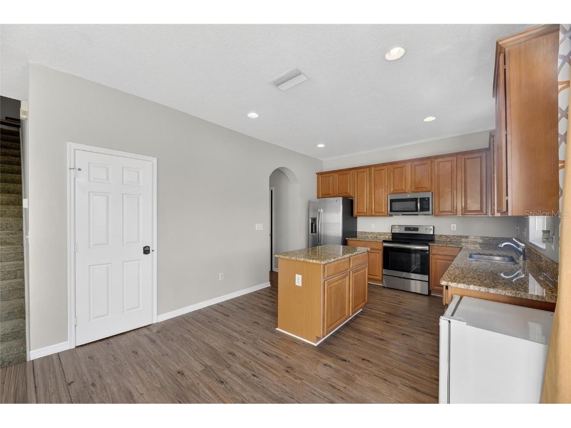 7520 Dragon Fly Loop Gibsonton FL 33534 TB8458490 image33