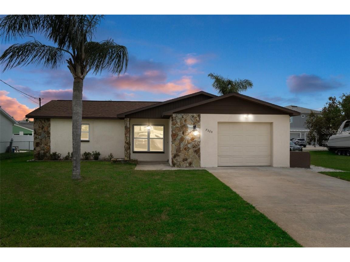 7520 Mako Drive Hudson FL 34667 W7875425 image1