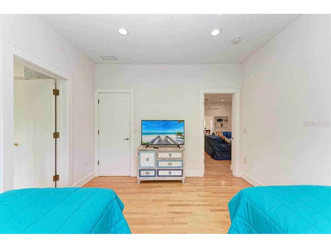 7520 Manasota Key Road Englewood FL 34223 A4596393 image9