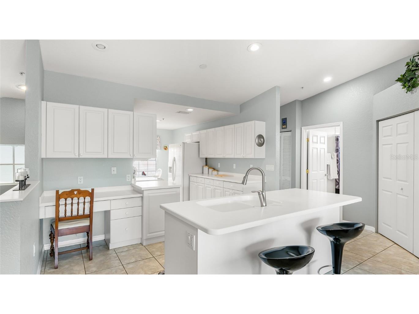 7520 Marsh Orchid Circle Bradenton FL 34203 A4672256 image11