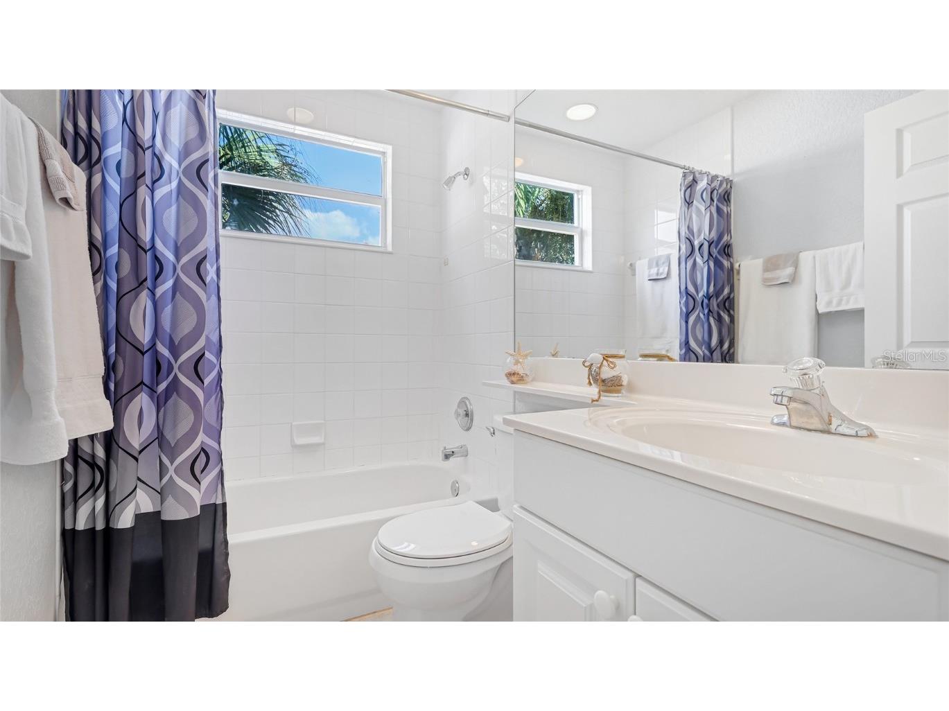 7520 Marsh Orchid Circle Bradenton FL 34203 A4672256 image25