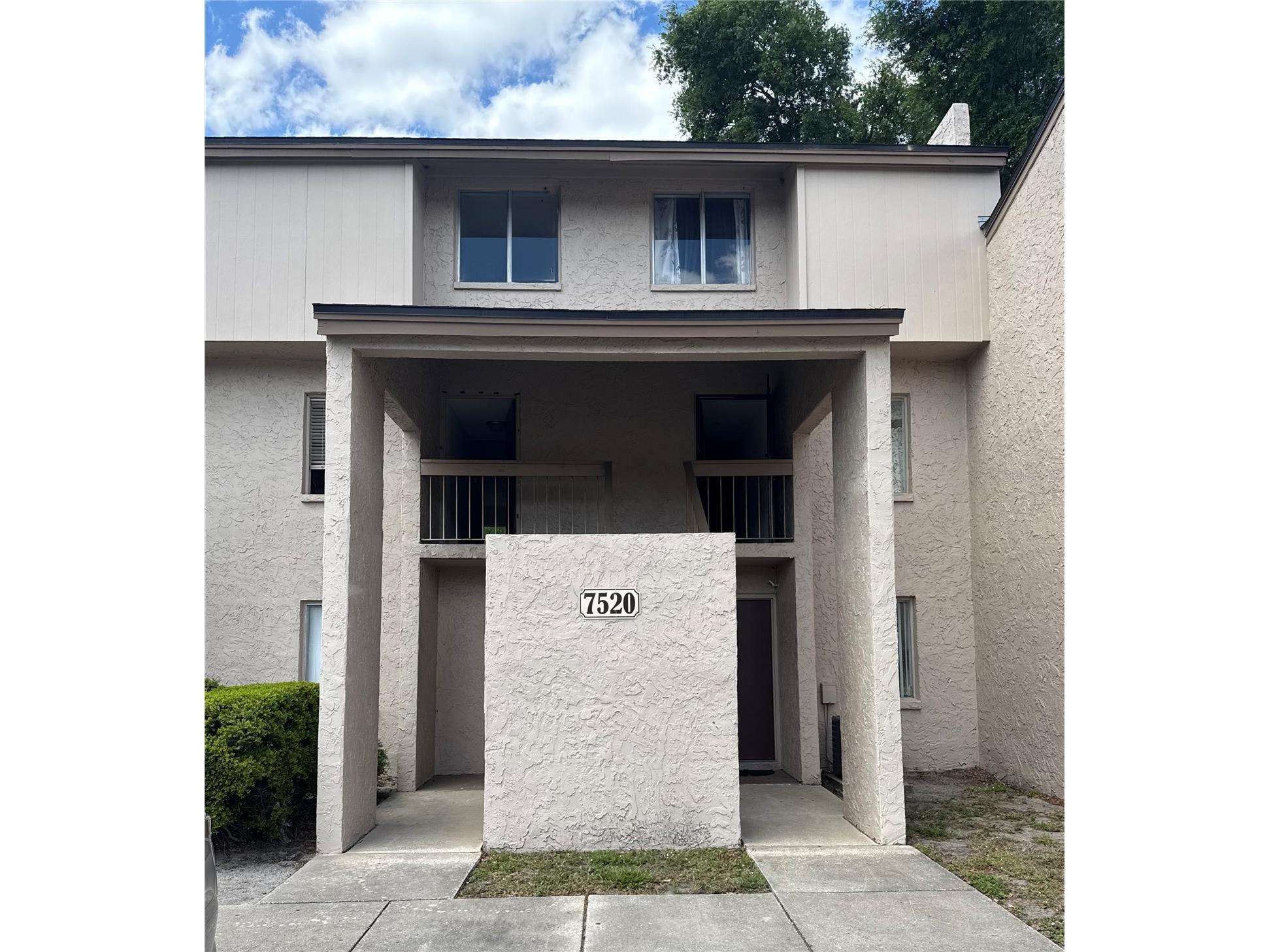 7520 Needle Leaf Place #40 Tampa FL 33617 A4688933 image1